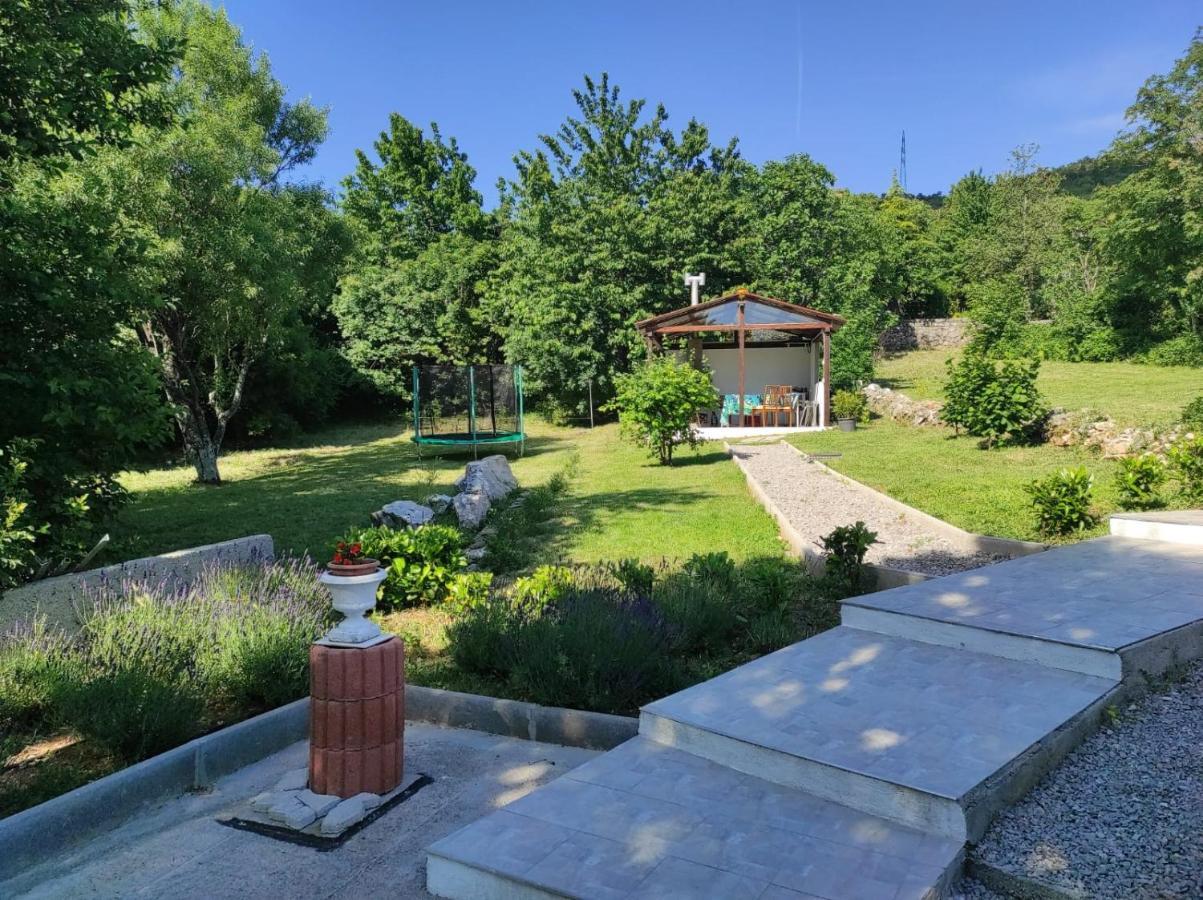 Apartmán Gradina Hreljin Exteriér fotografie